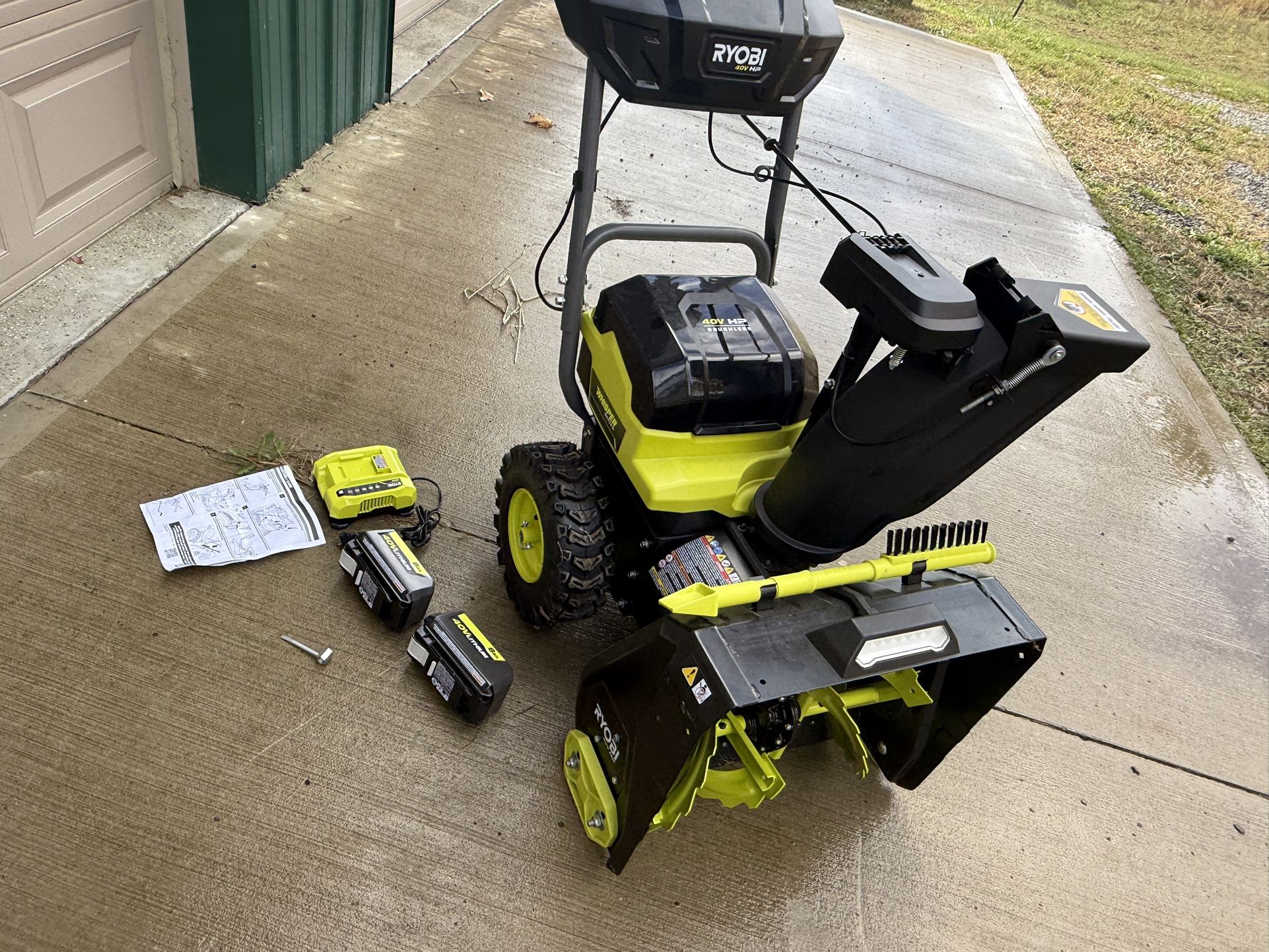 BRAND NEW RYOBI 40V HP BRUSHLESS 22" 2-STAGE CORDLESS SELF PROPELLED SNOW BLOWER 2 BATTERIES CHARGER RETAILS $1510 SELLING FOR $900
