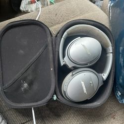Bose Noise Canceling Headphones 
