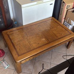 FREE LIVING ROOM TABLE