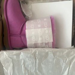 Brand New Ugg Boots Never Worn Original Box 