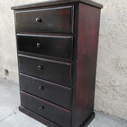 SOLID WOOD DRESSER 