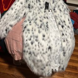 Faux Fur Jacket Woman’s 