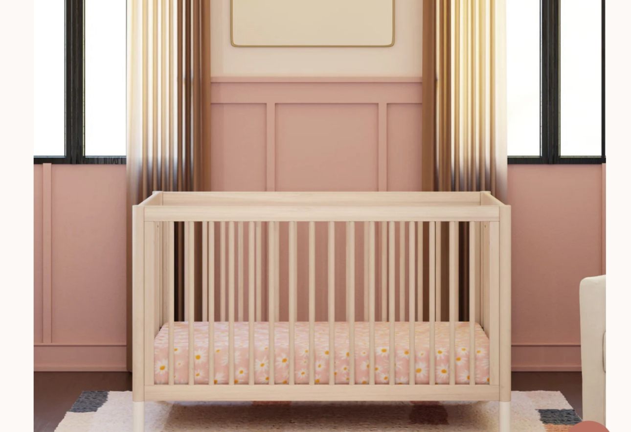 The Gelato 4-in-1 Convertible Crib