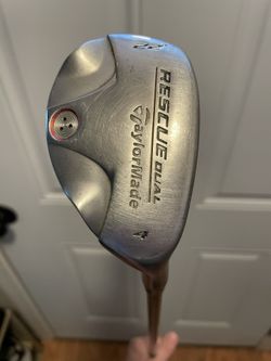 TaylorMade Rescue Dual 4 Hybrid 22 Degree Golf Club