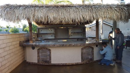BBQ ISLANDS/PALAPAS