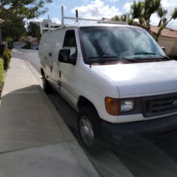 2006 Ford Ecoline
