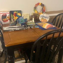 Table With 3 Chairs