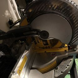 Dewalt Miter Saw 