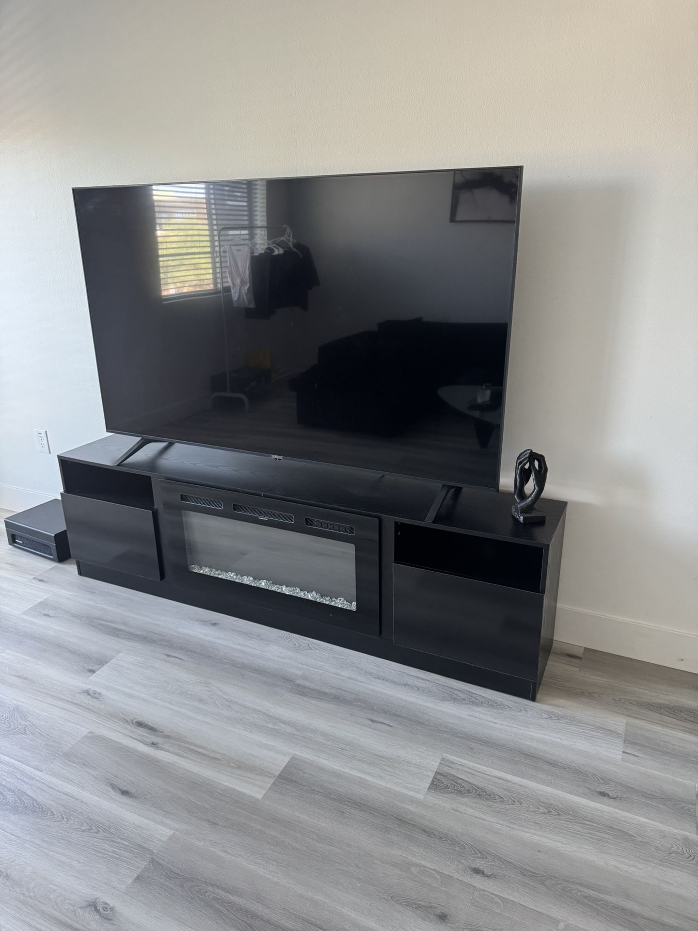 75” TV LG SMART
