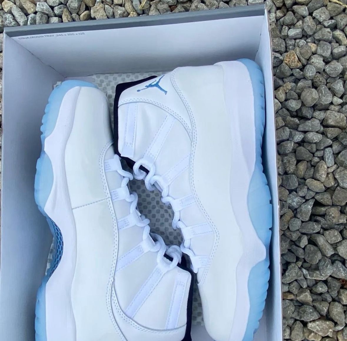 Jordan 11