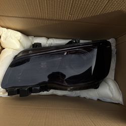 11-23 Chrysler 300 Headlight Driver side 