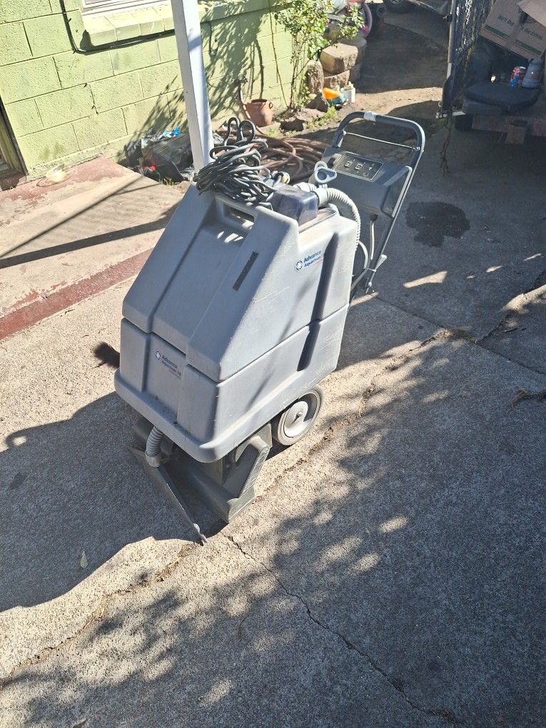 Advance Aquaclean 18 By Nilfisk Advance Carpet Cleaner for Sale in