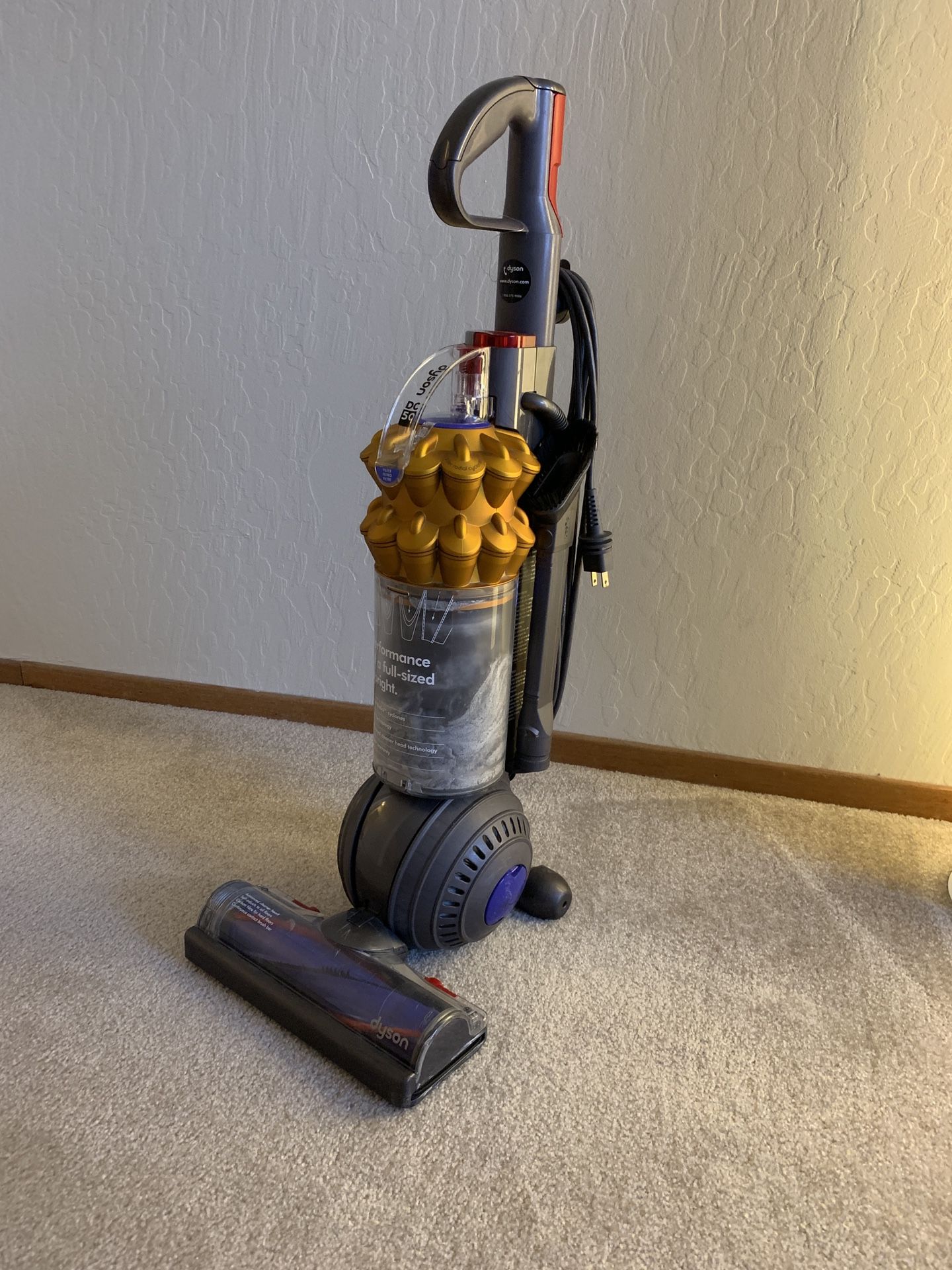 Dyson Vacuum Cleaner DC50