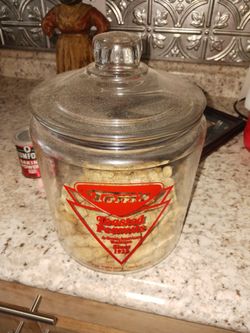 Toms Jar With Lid