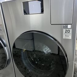 Samsung Bespoke Traditional Drying 5.3-cu ft Vented All-In-One Washer Dryer Combo with Steam Cycle ( Brushed Black )