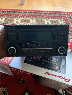 2013 & UP Nissan Sentra factory radio BRAND NEW! $150 OBO