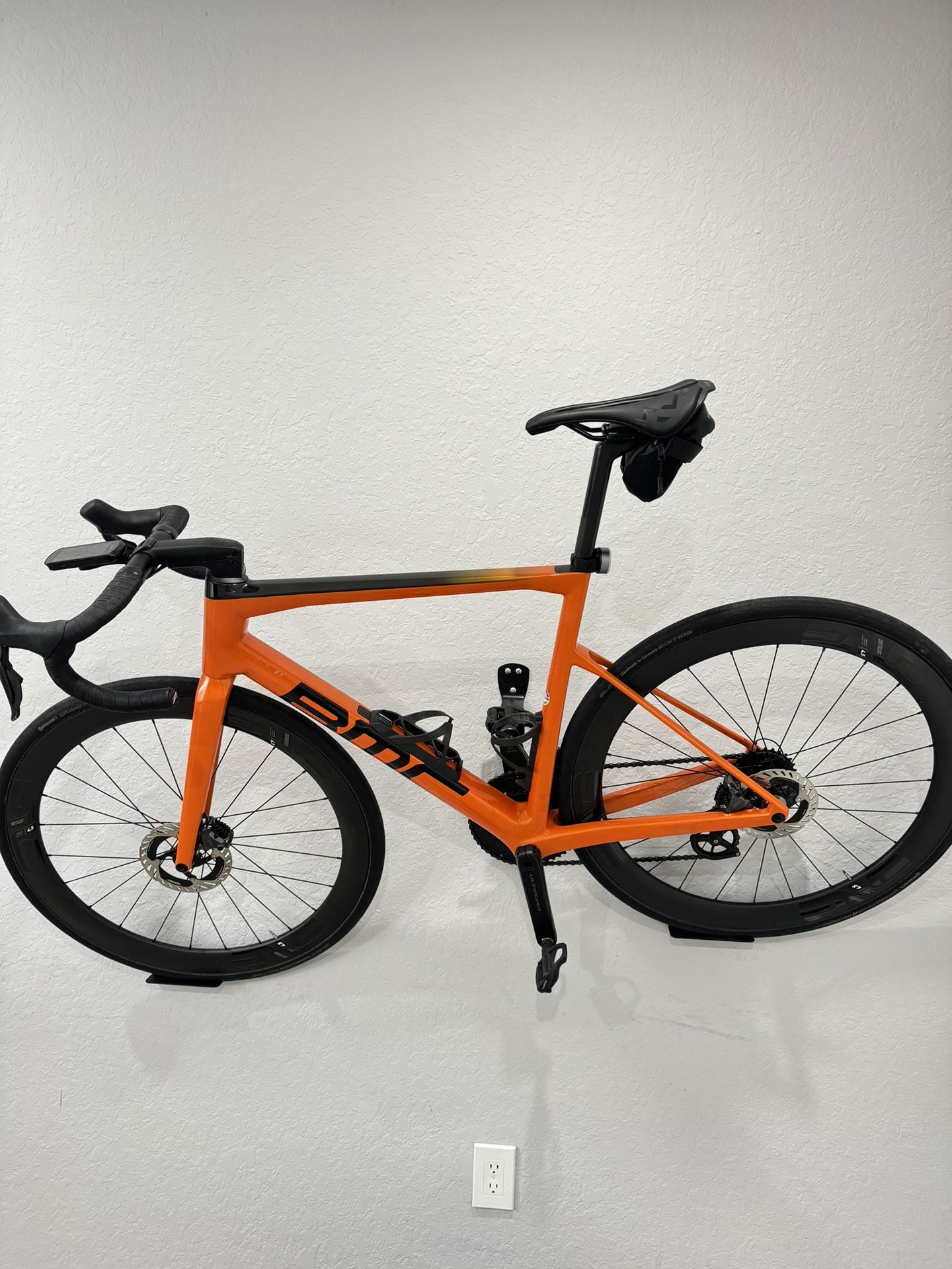 BMC TEAMMACHINE SLR01 ROAD BIKE