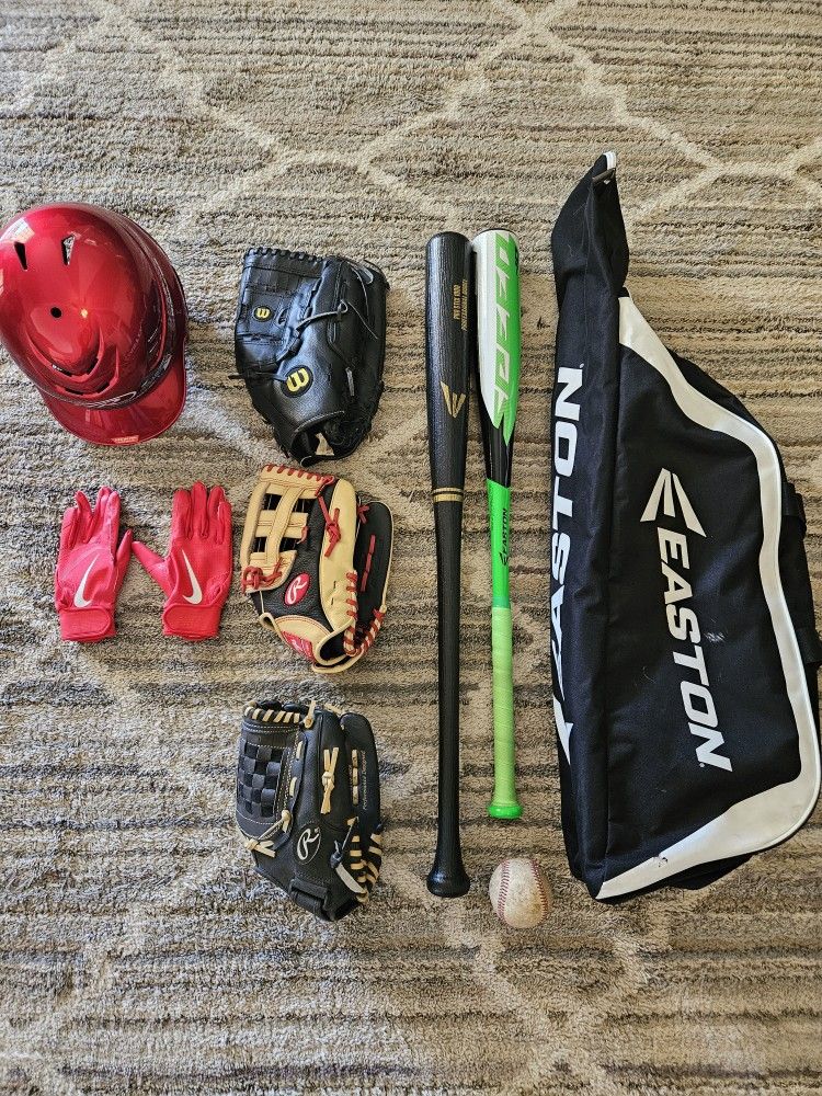Baseball Kit for Sale in Menifee, CA - OfferUp
