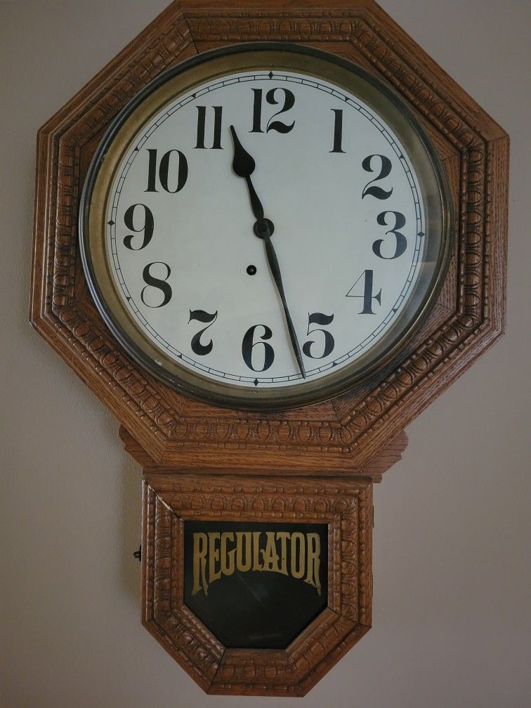 1901 School House Clock Vintage Oak Great Condition $150 ! All Original Antique