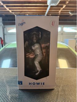 Bobble head