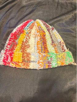 supreme knitted beanie
