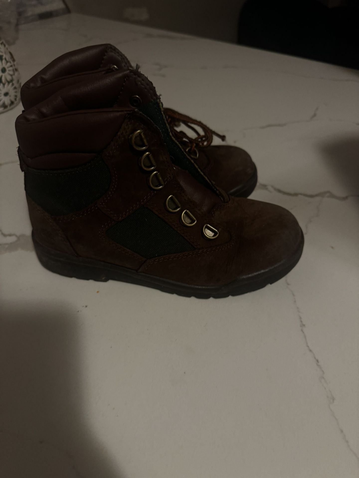 Kid Timberland Size 2