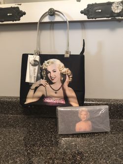 Marilyn Monroe purse and wallet