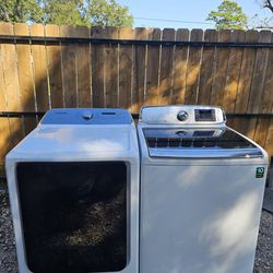 Samsung White Washer and Dryer