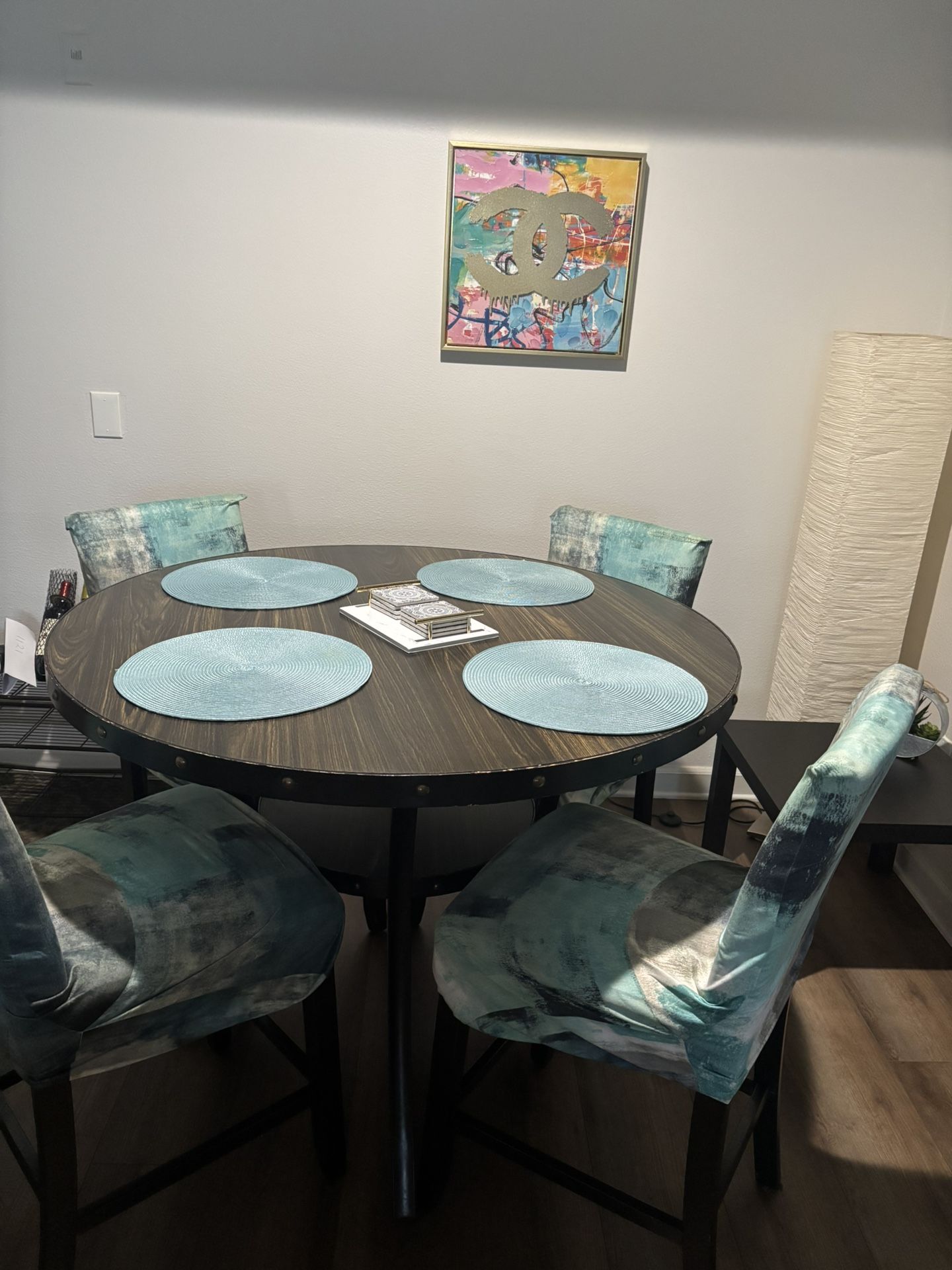 Dining Table With Chairs