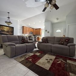 Electric Reclining Sofas