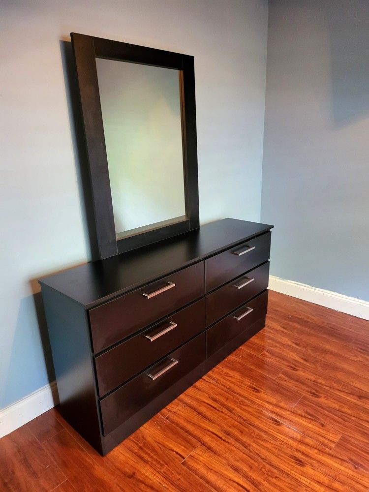 NEW DOUBLE DRESSER with MIRROR -- ASSEMBLED