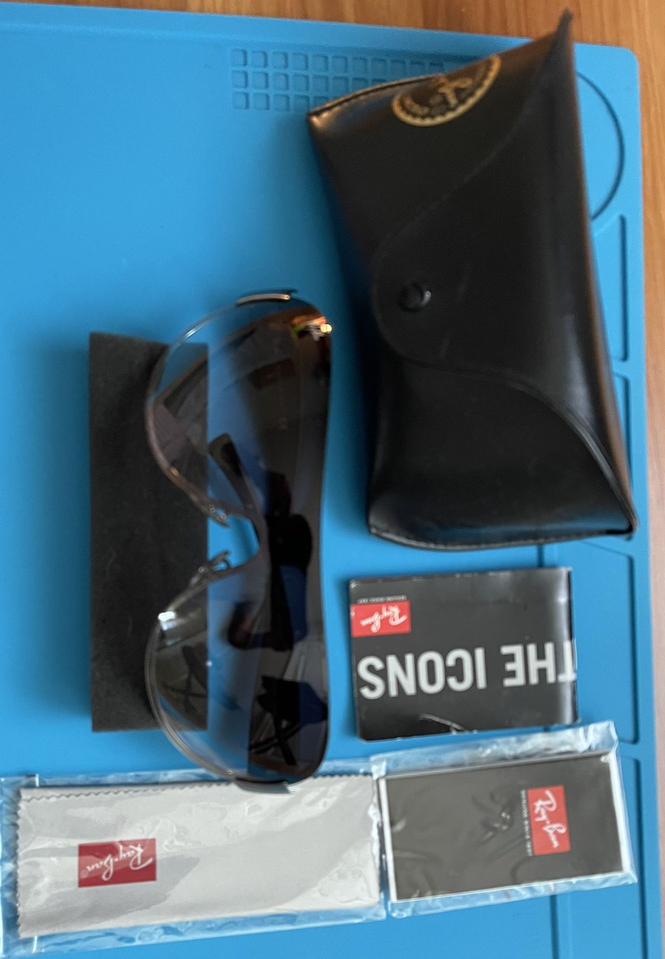 RayBan Sunglasses RB 3350