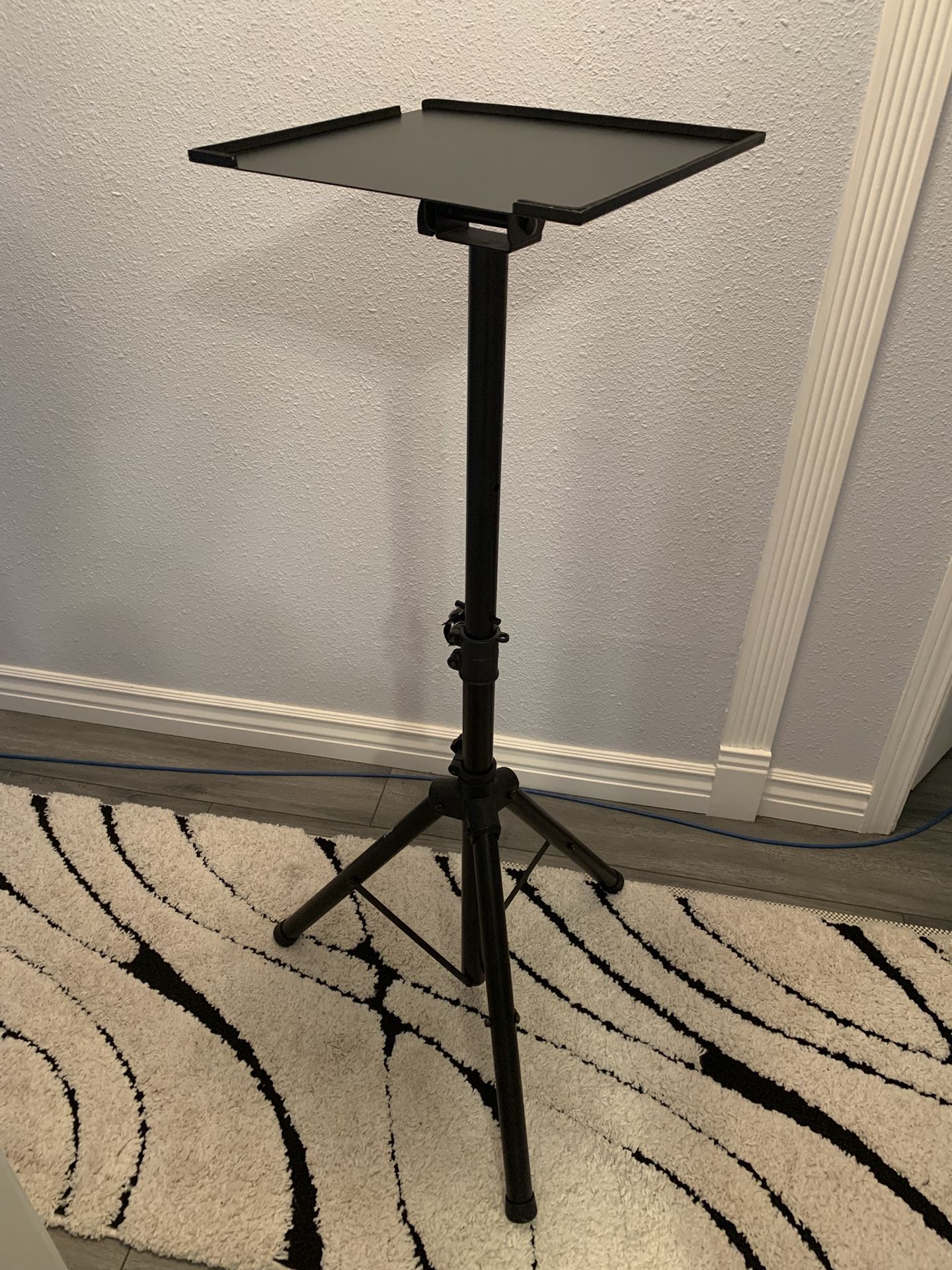Projector Stand (44-52 inches)