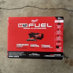 Milwaukee M12 FUEL 12-Volt Li-Ion Brushless Cordless 6 in. Random Orbital Sander Kit (3/32 in) w M12 XC 5.0Ah & CP 2.5Ah Batteries
