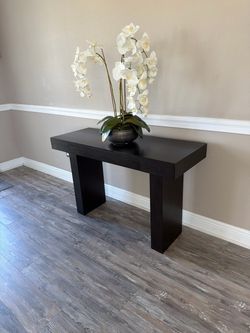 Black Wood Console Table