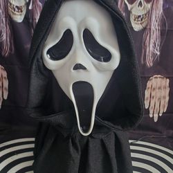 Scream Ghostface 25th Anniversary Collectors Edition Mask By Funworld 2024 New