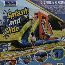 First Splash 'n Slide combines the fun of climbing, sliding and water play for your kids. Made with puncture- and UV-resistant materials with a PVC co