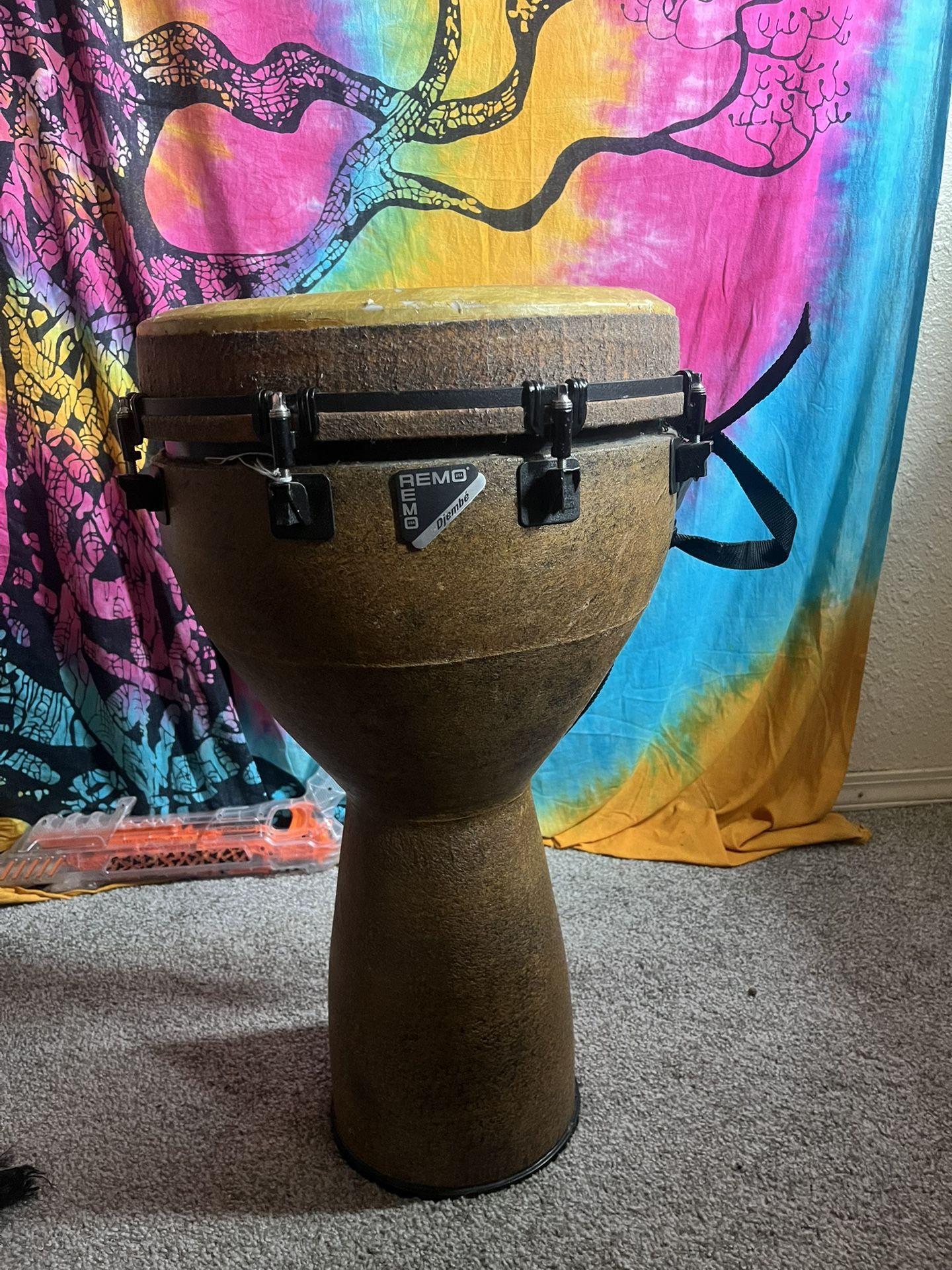 Remo Djembe