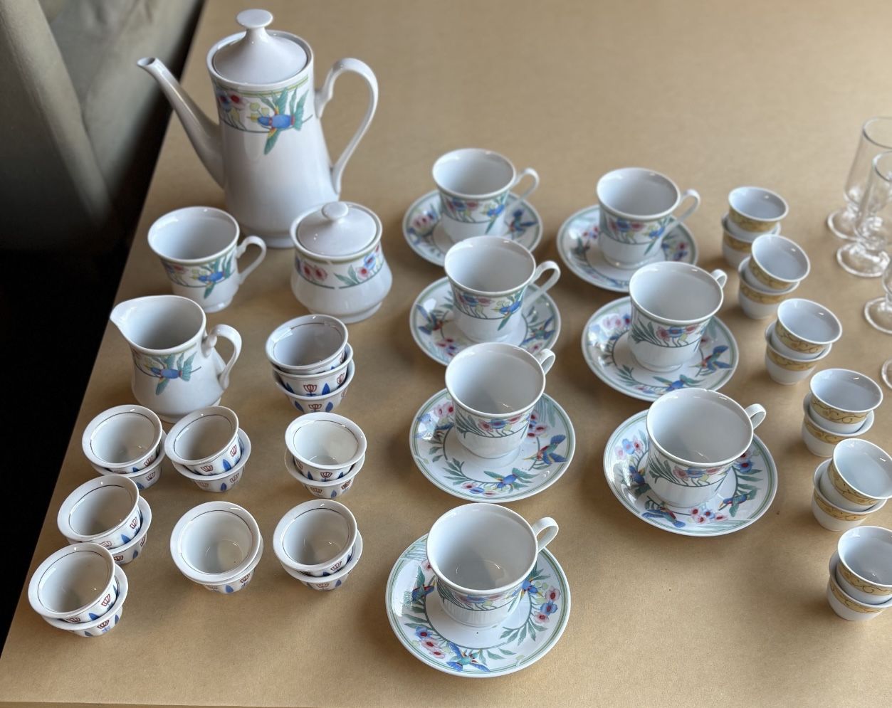 48 Pieces Porcelain China Tea / Coffee Cup Set