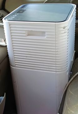 AC unit , portable 10,000 BTU