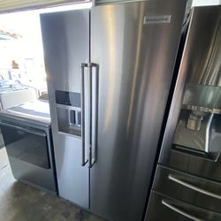 Kitchen Aid Refrigerator