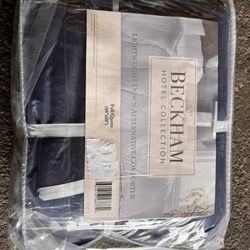 Hotel Collection Full/Queen 1300 Series Comforter 88"x 88" All Season