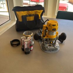 Dewalt DWP611 Plunge Router w/ Accessories 