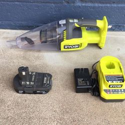 VACUUM RYOBI 18V BATTERY AND CHARGER INCLUDED 