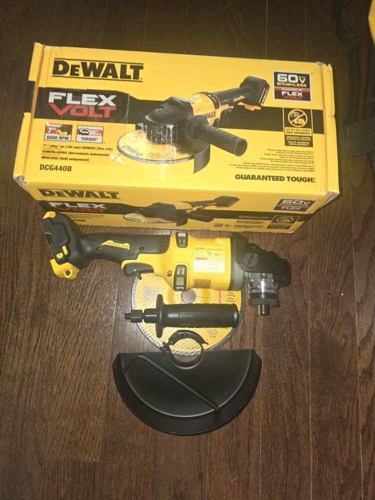 
DEWALT
FLEXVOLT 60V MAX Cordless Brushless 4.5 in. to 6 in. Small Angle Grinder with Kickback Brake (Tool Only)