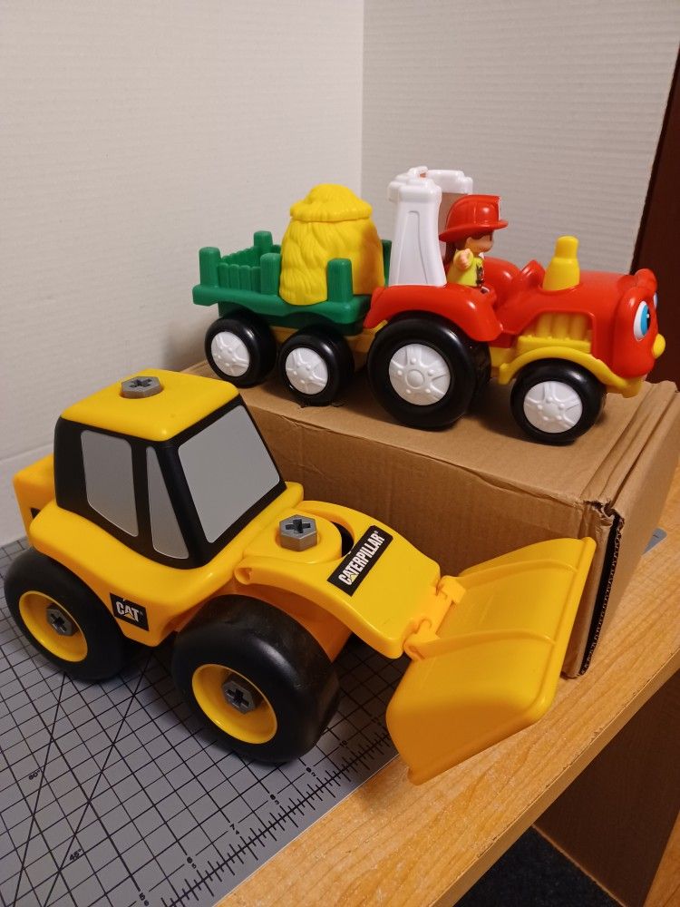 FP Musical/ Sounds Tractor & Caterpillar Tractor Bundle