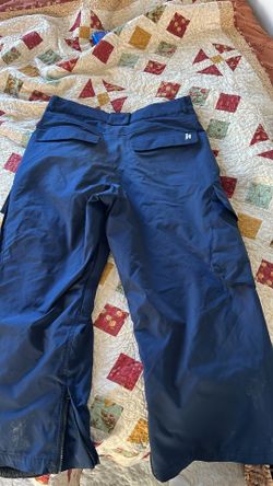 Harlaut Apparel Snow Pants 06 Size S Fits Baggy for Sale in Harlaut Apparel Snow Pants 06 Size S Fits Baggy for Sale in