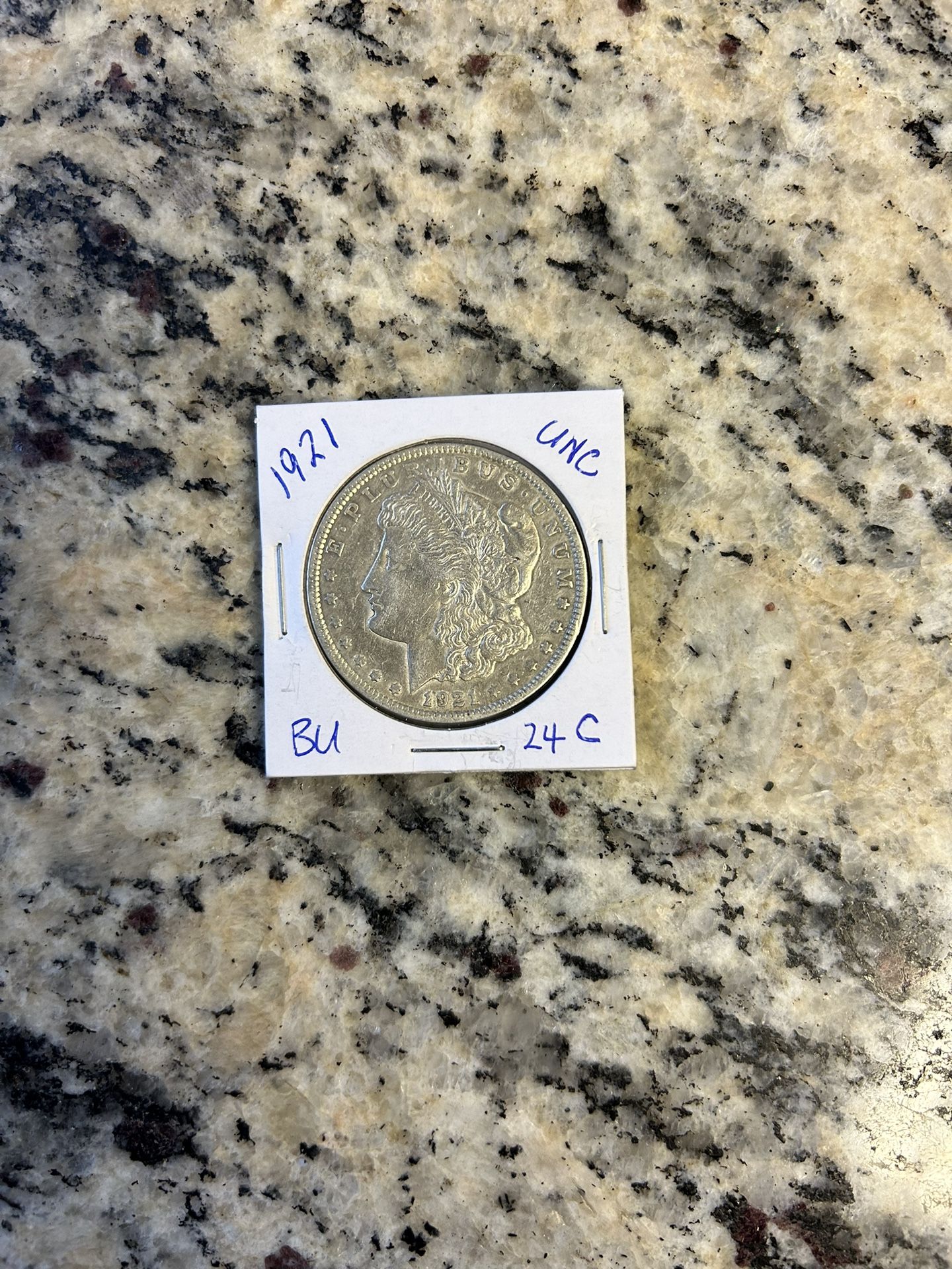1921 MORGAN SILVER DOLLAR UNC. BU. (24c)