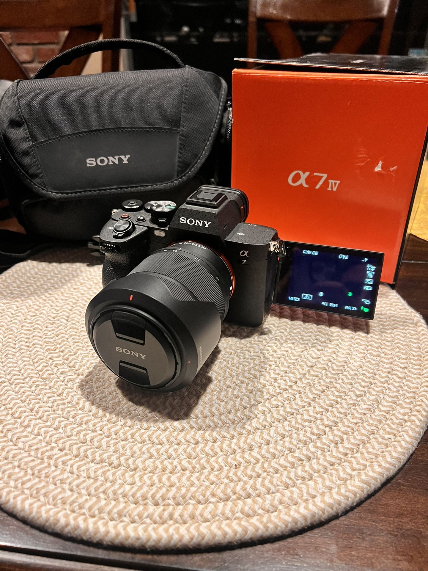 SONY A7IV with kit lens