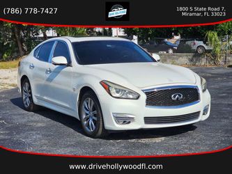 2015 INFINITI Q70